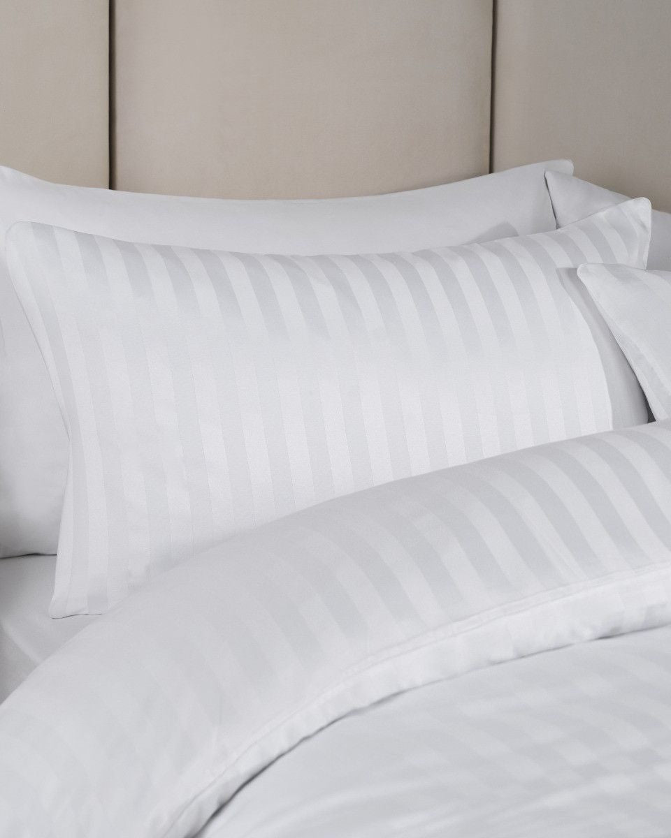 Hotel Striped 300 tc Pillowcases